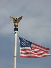 113 US-Flagge vor Union Station.JPG